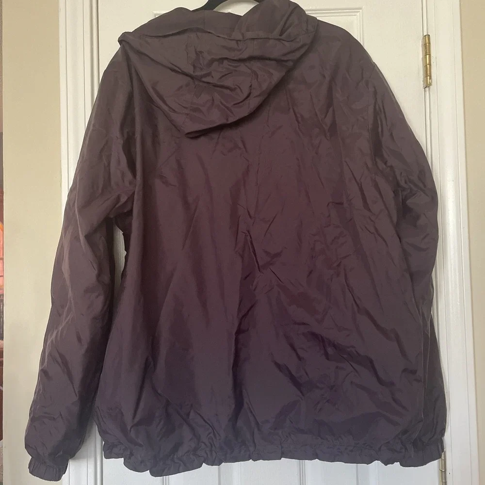 Champion C9  Packable   Windbreaker Jacket Lightweight Full Zip  Maroon XL
